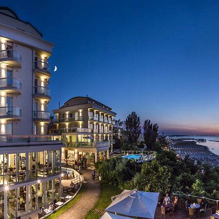 Hotel Sans Souci Gabicce Mare Exteriör bild