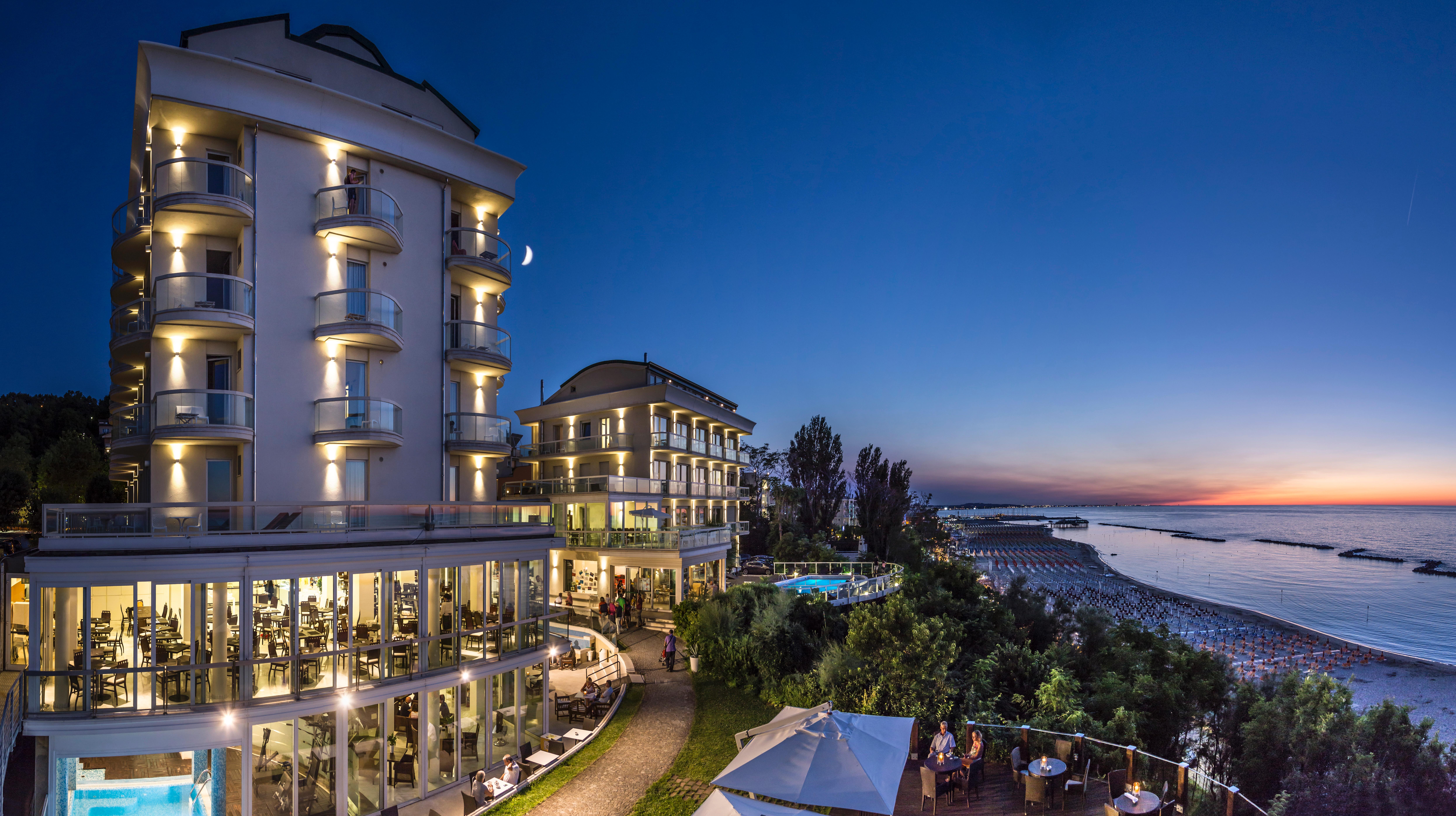 Hotel Sans Souci Gabicce Mare Exteriör bild